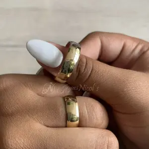 PAR ARGOLLAS COLECCIÓN LIZAS