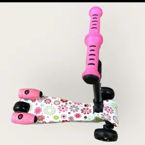 SCOTER PARA NIÑOS PEGABLE