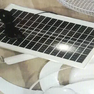 VENTILADOR CON PANEL SOLAR