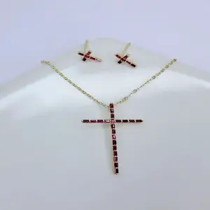 JUEGO DE CADENAS CRUZ ROSADA