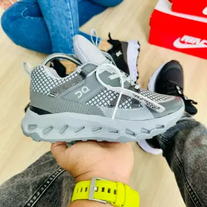 Tenis On Cloud Tec Monsters Unisex