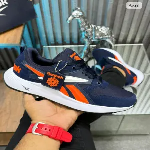 REEBOK – ESTILO, COMODIDAD Y RESISTENCIA