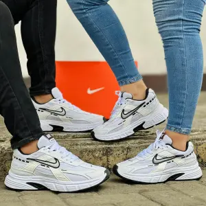 NIKE INITIATOR