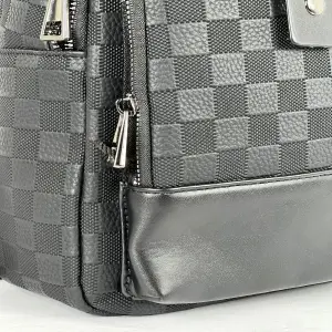 BOLSO ANTIROBO TEXTURA LOUIS VOUITTON