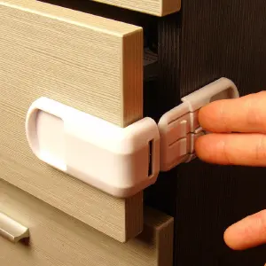 SEGURO PARA CAJONES Y GAVETAS