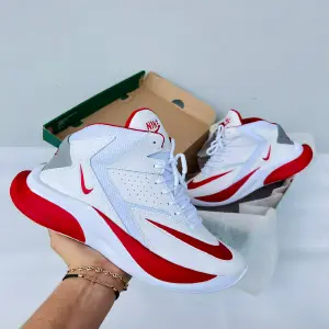 BOTA NIKE NUEVA