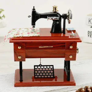 Maquina de coser musical