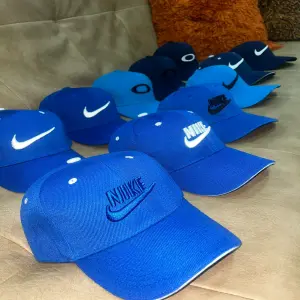 GORRAS X 2 UNIDADES