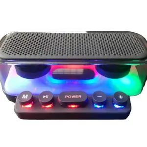 PARLANTE YHD-Z6 ALTAVOZ SPEAKER RGB LED