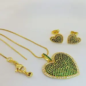 Conjunto Cadenas y Aretas