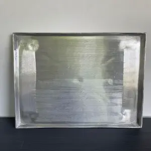 PLANCHA EN ALUMINO 50CM POR 50CM