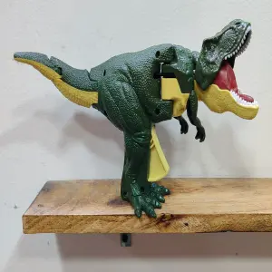 DINOSAURIO 30CM LUZ Y SONIDO ORIGINAL ru