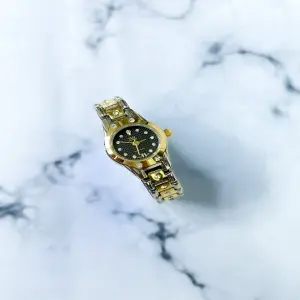 RELOJ Q&Q DAMA BARATO