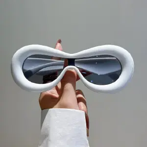 GAFAS DE SOL Y2K OVALADAS HALLOWEEN