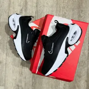 nike portal negros unisex