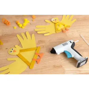 Pistola para Silicona Black+Decker Bcgl1