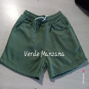 SHORT DAMA VERDE MANZANA