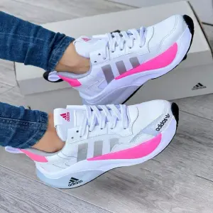 TENIS ADIDAS DE DAMA