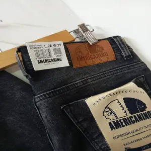 Jeans Americanino Hombre H8A