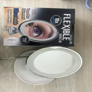 ESPEJO DE AUMENTO PARA MAQUILLAJE 10X