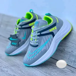NIKE ZOOM