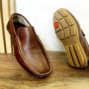 Mocasines para caballero en CUERO