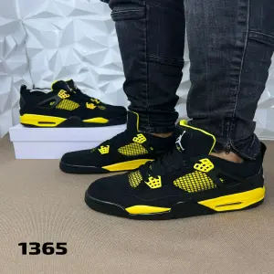 RETRO 4