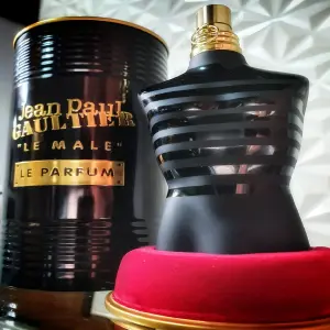 LE MALE LE PARFUM