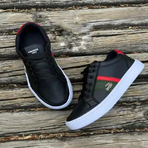 LACOSTE BANDERA