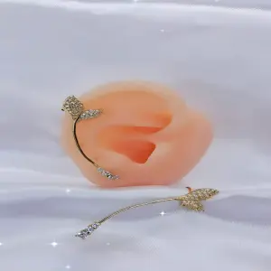 EARCUFF SIRENA DORADA