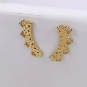 ARETA DORADA CORONA