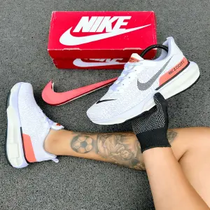NIKE ZOOM X CABALLERO