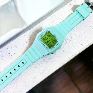 Reloj Scottie Retro