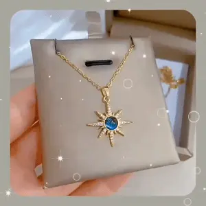 COLLAR SUN PLANET