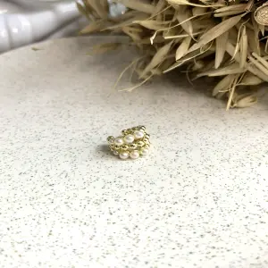 Earcuff