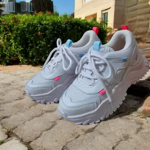 tenis 038 blanco