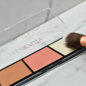 HUDA BEAUTY SUMMER PALETTE TRIO