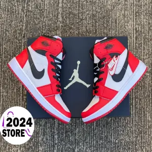 BOTA JORDAN RETRO1 🏆DM