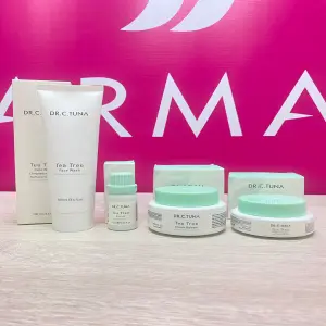 SET ANTIACNÉ TEA TREE FARMASI