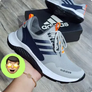 ADIDAS EVA