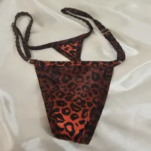 Tanga Satin Trio