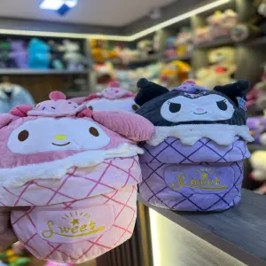 Peluche Kuromi con Suave Cobija - peluche con cobija de kuromi