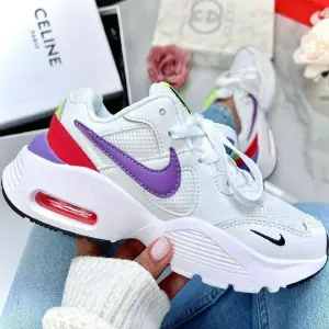 Nike válvula