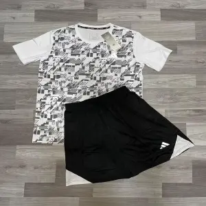 CONJUNTO DEPORTIVO