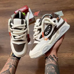 Adidas Ogyi