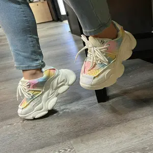 Deportivo suela alta Multicolor D431CI