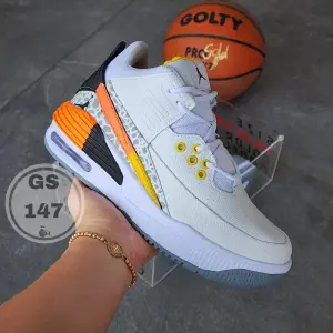 ZAPATO TENI  JORDAN MAX AURA 5 |121
