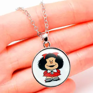 Collar Mafalda Comic Mujer Detalle