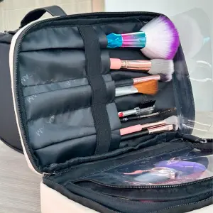 Cosmetiquera Fina Mujer