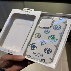 Estuche GUESS Iphone 14 Pro Max ORIGINAL